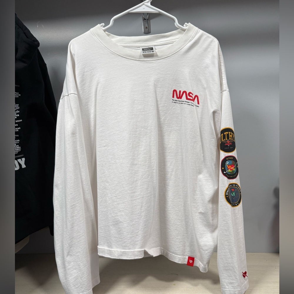 Ilthy Men’s SZ XXL NASA LONG SLEEVE